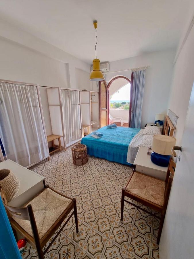 Villa VISTA MARE Su tre piani con giardino Falerna Esterno foto