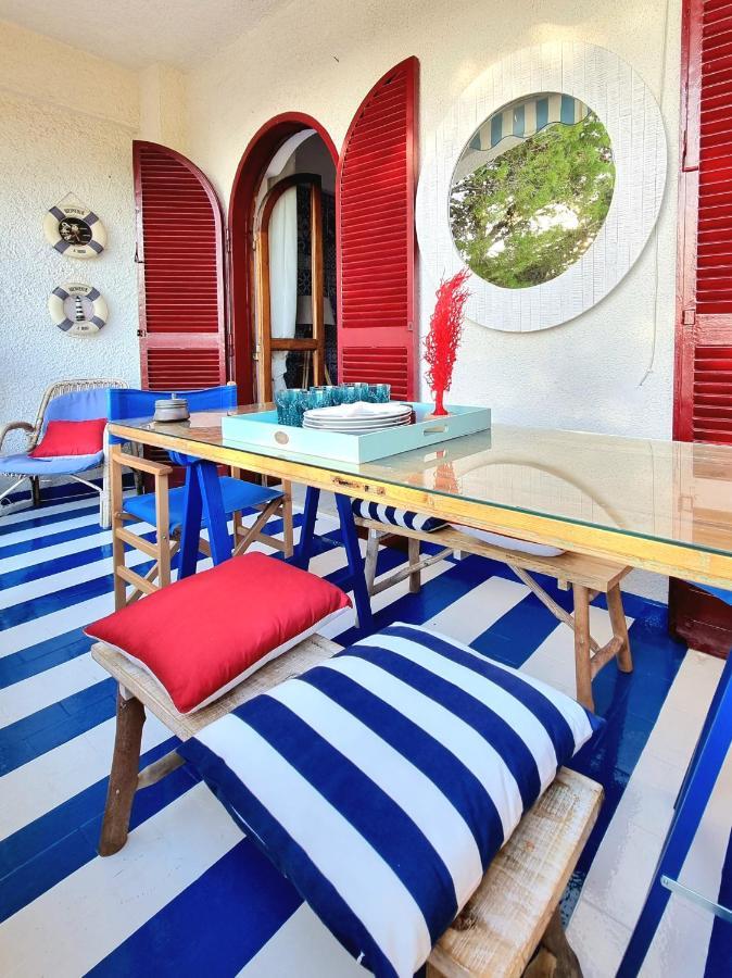 Villa VISTA MARE Su tre piani con giardino Falerna Esterno foto