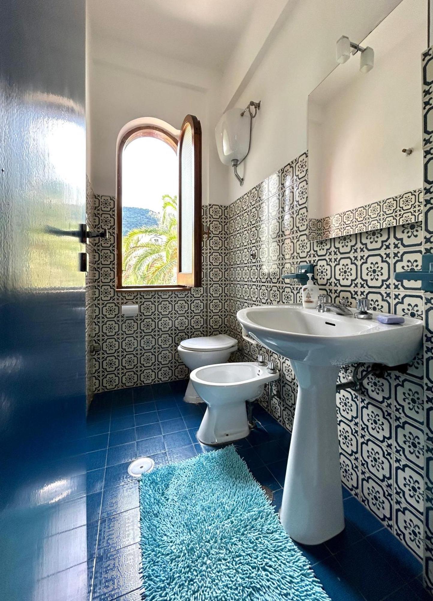 Villa VISTA MARE Su tre piani con giardino Falerna Esterno foto